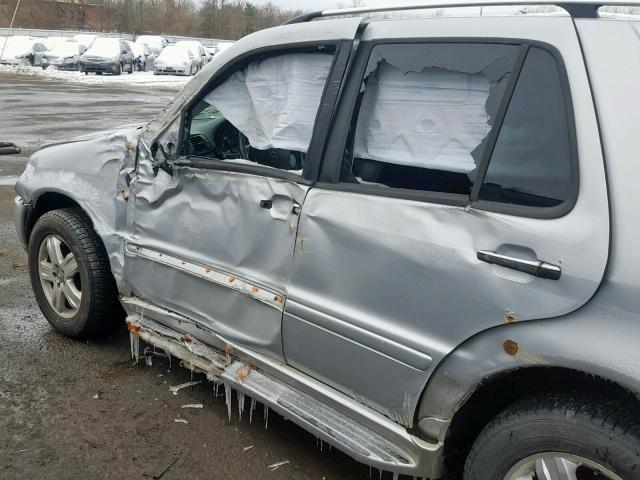 4JGAB57E45A517196 - 2005 MERCEDES-BENZ ML 350 SILVER photo 9