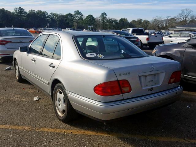 WDBJF72F4VA387519 - 1997 MERCEDES-BENZ E 420 GRAY photo 3