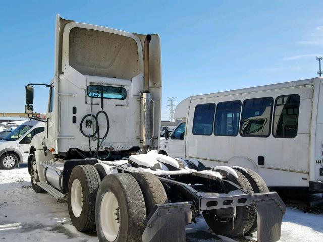 1FUJA6CG04DN08487 - 2004 FREIGHTLINER CONVENTION WHITE photo 3