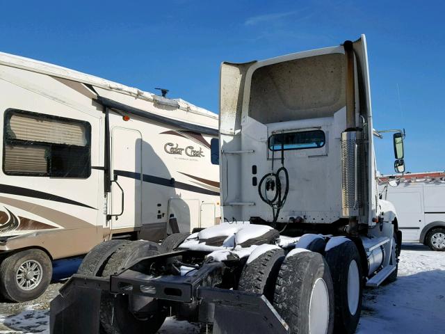 1FUJA6CG04DN08487 - 2004 FREIGHTLINER CONVENTION WHITE photo 4