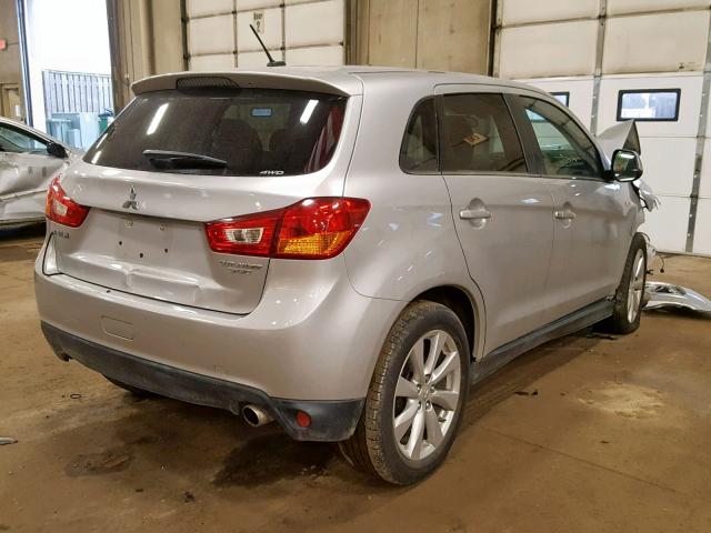 4A4AR4AU2DE009612 - 2013 MITSUBISHI OUTLANDER SILVER photo 4