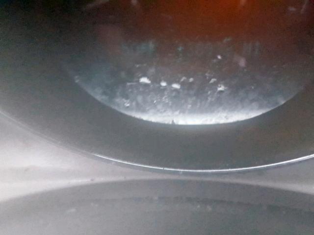 1G1ZH57B29F245616 - 2009 CHEVROLET MALIBU 1LT WHITE photo 8