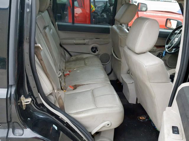 1J8HG58256C170758 - 2006 JEEP COMMANDER BLACK photo 6