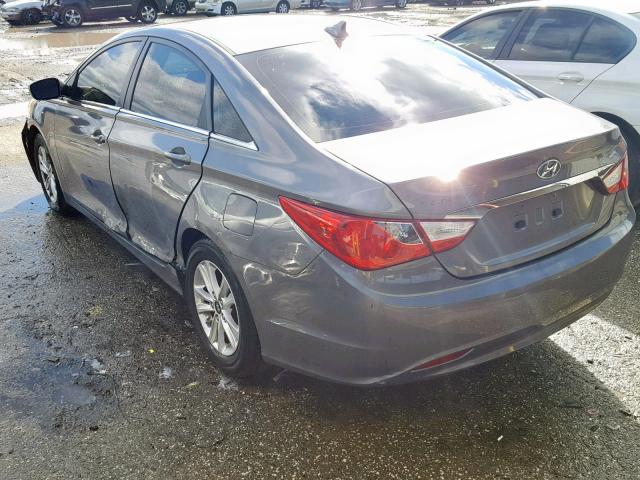 5NPEB4AC0BH247850 - 2011 HYUNDAI SONATA GLS GRAY photo 3