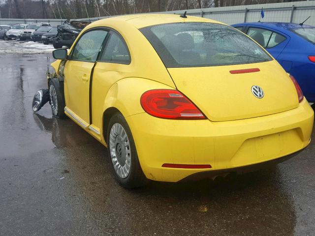 3VWJX7AT3DM678386 - 2013 VOLKSWAGEN BEETLE YELLOW photo 3