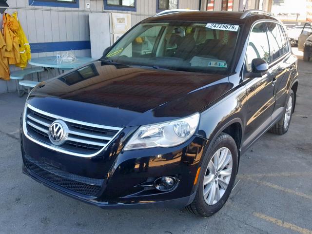 WVGBV75N59W520580 - 2009 VOLKSWAGEN TIGUAN SE BLACK photo 2