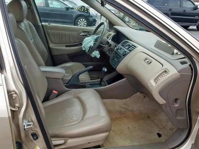 1HGCG1659YA036813 - 2000 HONDA ACCORD EX GOLD photo 5