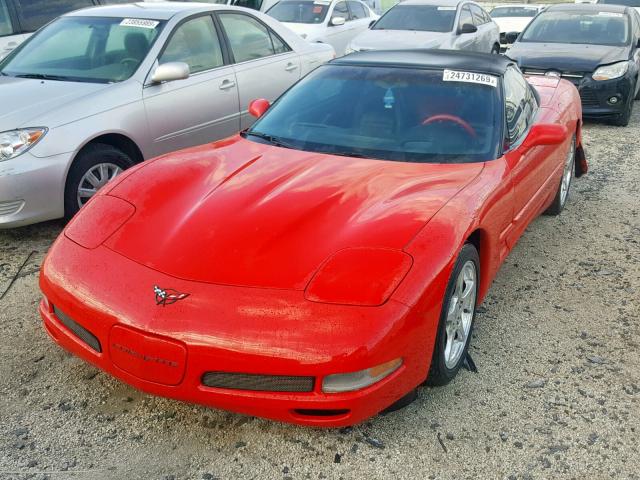 1G1YY32G645113850 - 2004 CHEVROLET CORVETTE RED photo 2