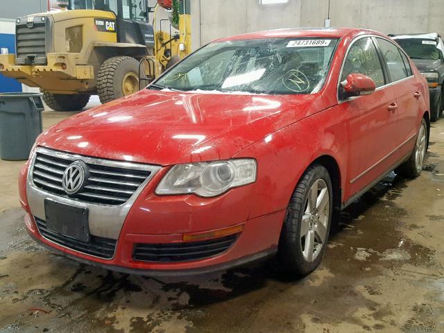 WVWAK73C18P049353 - 2008 VOLKSWAGEN PASSAT KOM RED photo 2