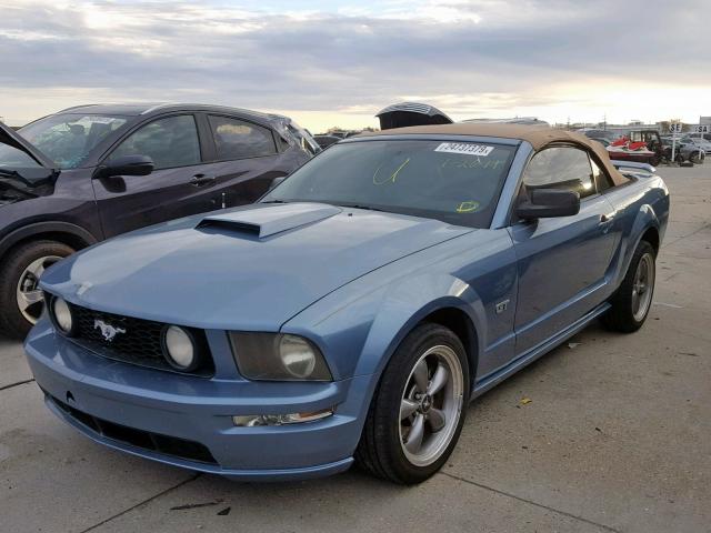1ZVFT85H075334697 - 2007 FORD MUSTANG GT BLUE photo 2