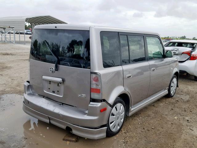 JTLKT334454019123 - 2005 TOYOTA SCION XB Сұр фото 4