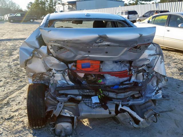 3N1AB7AP3HL656326 - 2017 NISSAN SENTRA S GRAY photo 9