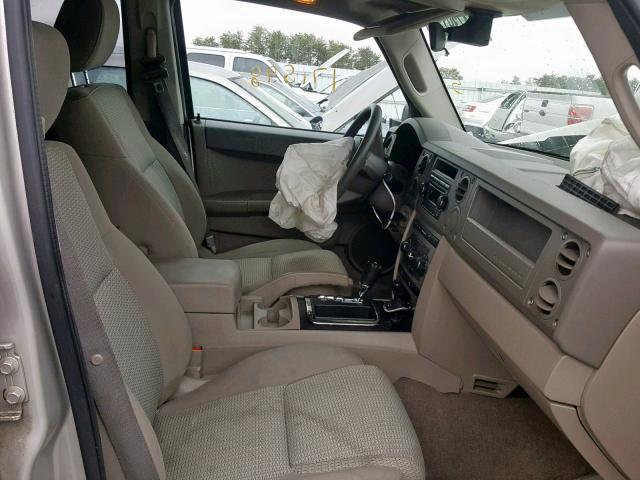 1J8HG48K87C643709 - 2007 JEEP COMMANDER SILVER photo 5