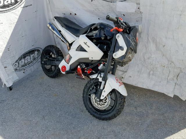 MLHJC6115F5110637 - 2015 HONDA GROM 125 WHITE photo 1