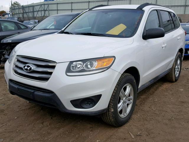 5XYZGDAB3CG159555 - 2012 HYUNDAI SANTA FE G WHITE photo 2