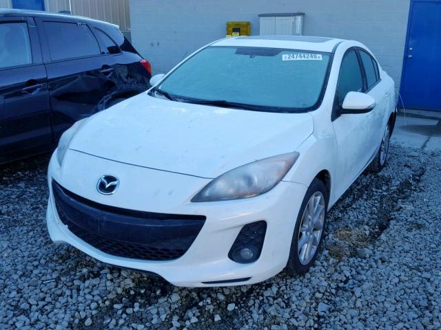 JM1BL1W56C1684785 - 2012 MAZDA 3 S WHITE photo 2