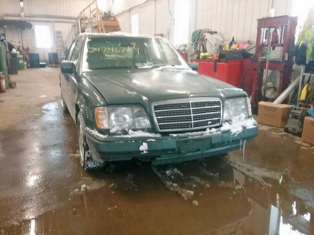 WDBEB31E7SC203589 - 1995 MERCEDES-BENZ E 300D GREEN photo 9