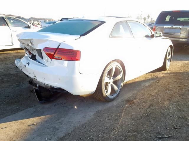 WAUMFAFR4FA011482 - 2015 AUDI A5 PREMIUM WHITE photo 4