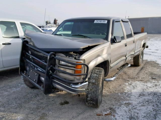 1GTHK33R9XF000806 - 1999 GMC SIERRA K35 BEIGE photo 2