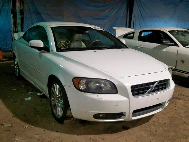 YV1MC67208J049735 - 2008 VOLVO C70 T5 WHITE photo 1