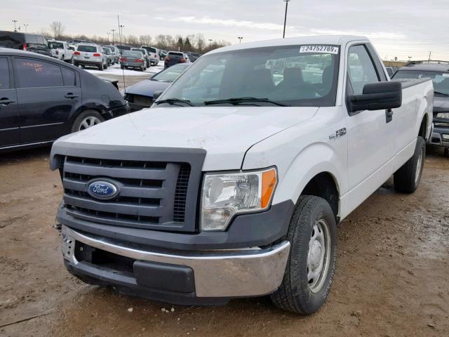 1FTNF1CF2CKD33030 - 2012 FORD F150 WHITE photo 2