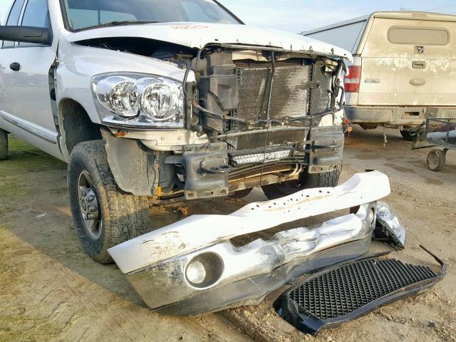 3D7KS28A28G204565 - 2008 DODGE RAM 2500 S თეთრი ფოტო 9