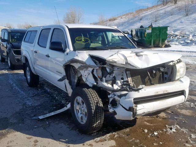 5TELU42N98Z558930 - 2008 TOYOTA TACOMA DOU WHITE photo 1