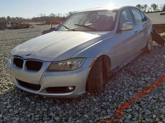 WBAPH5G54BNM77913 - 2011 BMW 328 I SULE SILVER photo 2