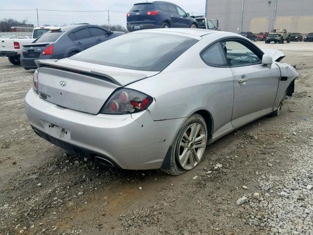 KMHHM66D68U295853 - 2008 HYUNDAI TIBURON GS SILVER photo 4