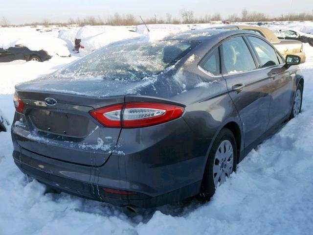 1FA6P0G71E5406555 - 2014 FORD FUSION S GRAY photo 4