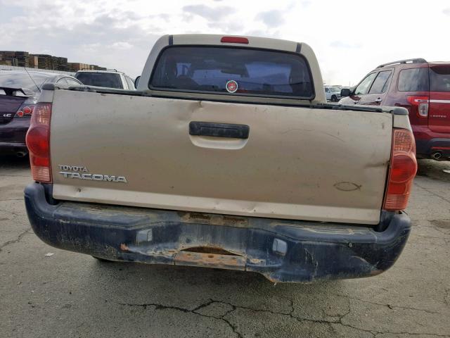 5TENX22N15Z113792 - 2005 TOYOTA TACOMA GOLD photo 6