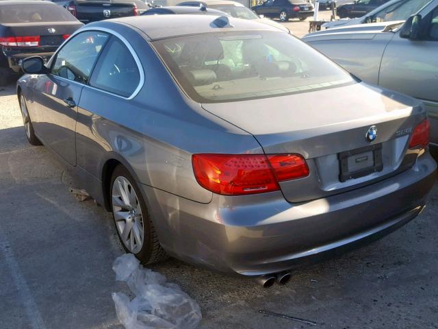 WBAKE5C54CJ106140 - 2012 BMW 328 I SULE GRAY photo 3