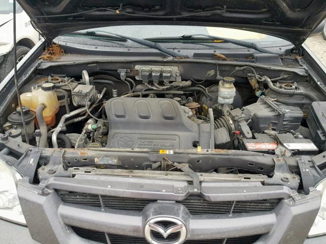 4F2YZ94155KM52182 - 2005 MAZDA TRIBUTE S GRAY photo 7