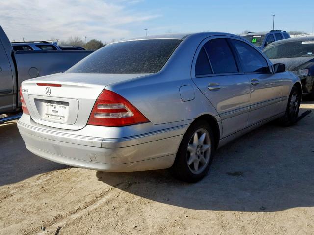 WDBRF61J44F448002 - 2004 MERCEDES-BENZ C 240 SILVER photo 4