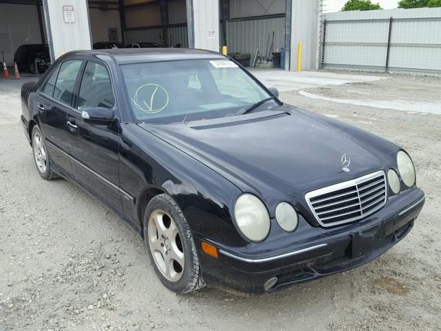 WDBJF65J32B409722 - 2002 MERCEDES-BENZ E 320 黑色 照片 1