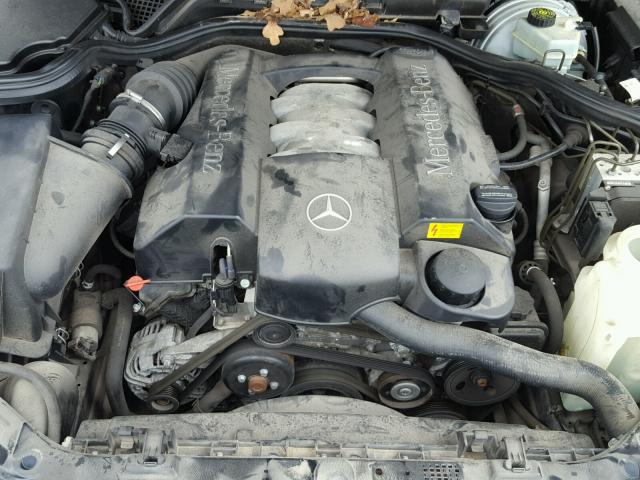 WDBJF65J32B409722 - 2002 MERCEDES-BENZ E 320 黑色 照片 7