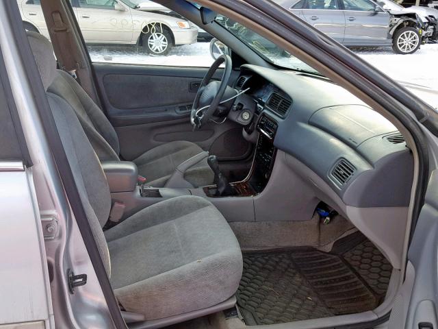 1N4DL01D3YC136620 - 2000 NISSAN ALTIMA XE SILVER photo 5