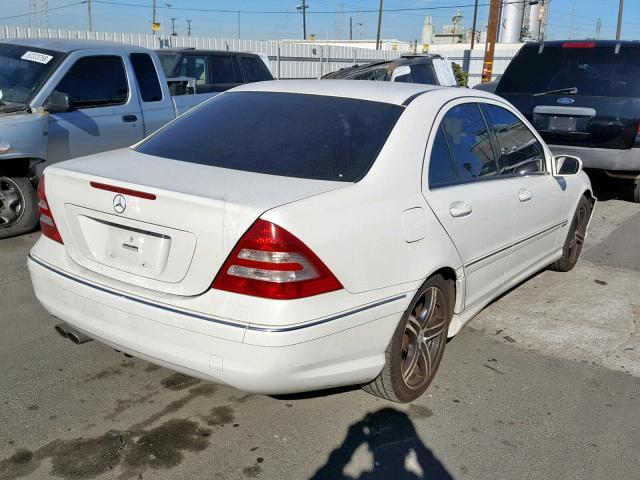 WDBRF52H57F888482 - 2007 MERCEDES-BENZ C 230 WHITE photo 4