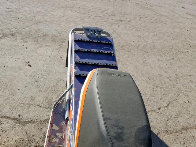 4UF12SNW1CT108338 - 2012 ARCTIC CAT SNOPRO ორფეროვანი ფოტო 6