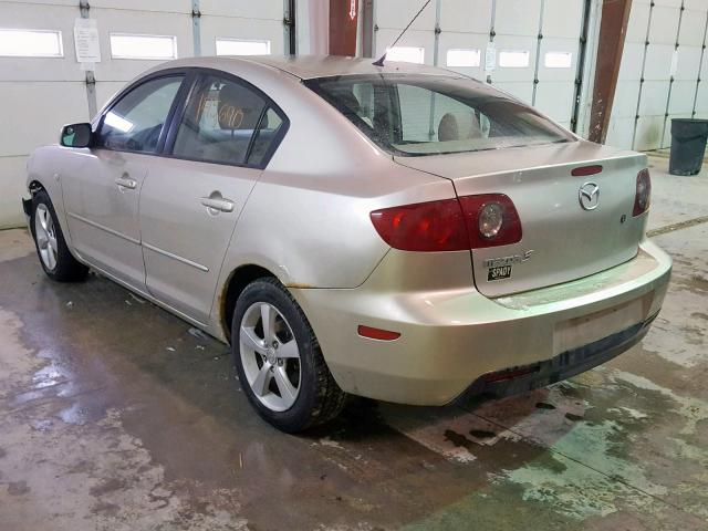 JM1BK12F341136861 - 2004 MAZDA 3 I GOLD photo 3