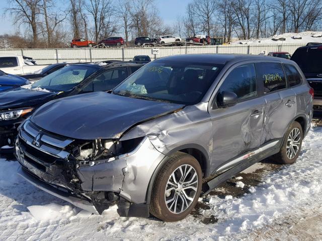 JA4AZ3A35JZ051957 - 2018 MITSUBISHI OUTLANDER GRAY photo 2