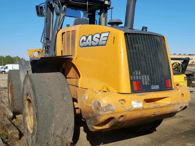 NCF215208 - 2012 CASE LOADER YELLOW photo 3