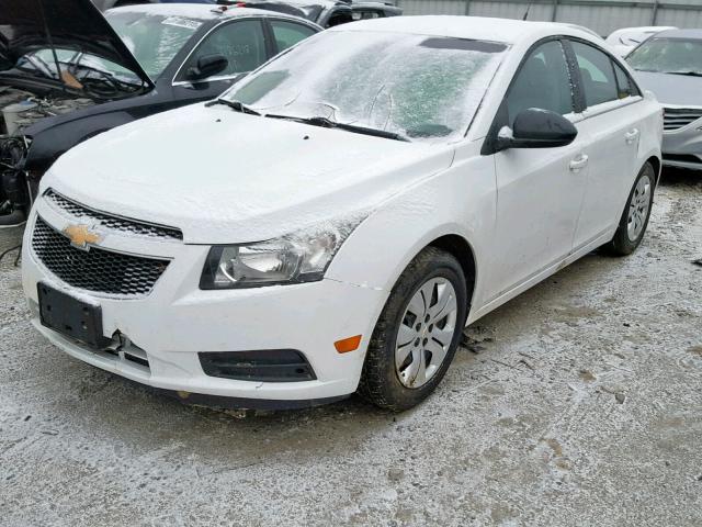 1G1PD5SH5C7253399 - 2012 CHEVROLET CRUZE LS WHITE photo 2