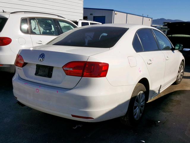 3VW2K7AJ4DM358351 - 2013 VOLKSWAGEN JETTA BASE WHITE photo 4