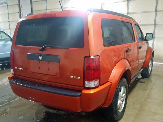 1D8GU28K98W217772 - 2008 DODGE NITRO SXT ORANGE photo 4