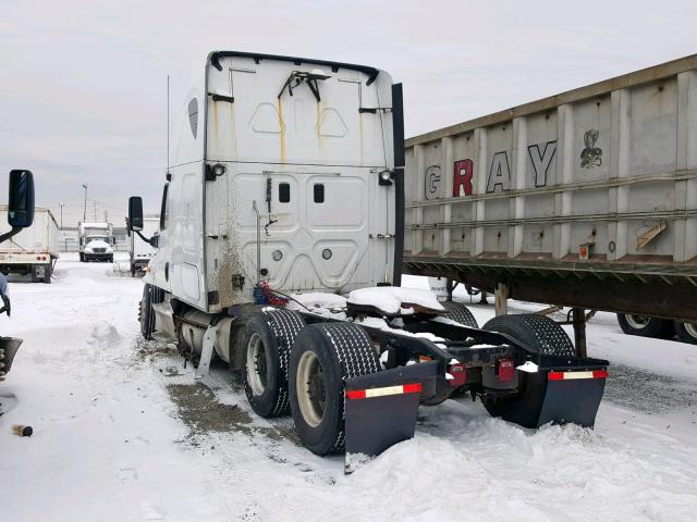 3AKJGLDRXDSFA2444 - 2013 FREIGHTLINER CASCADIA 1 WHITE photo 3