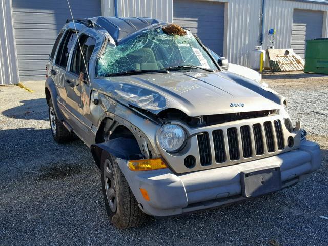 1J4GL48K26W120983 - 2006 JEEP LIBERTY SP BROWN photo 1