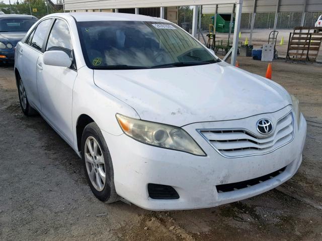 4T1BF3EK2BU625266 - 2011 TOYOTA CAMRY BASE WHITE photo 1