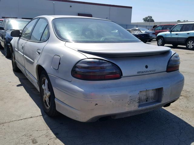 1G2WR5218YF235794 - 2000 PONTIAC GRAND PRIX SILVER photo 3