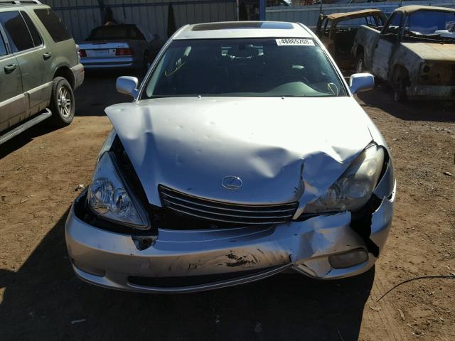 JTHBF30G136013569 - 2003 LEXUS ES 300 SILVER photo 9